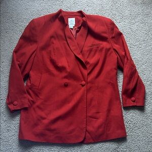 En Avance 2 Button Red Blazer